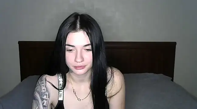 Snapshot of Liana_diva chatting on 01/19/25, 02:04 Liana diva online show from 01/19/25, 02:04