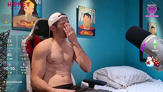 Snapshot of AxelFairchaild chatting on 01/28/25, 04:30 AxelFairchaild online show from 01/28/25, 04:30