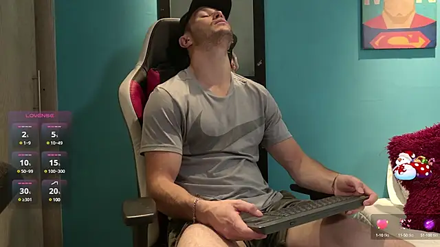 Snapshot of AxelFairchaild chatting on 03/06/25, 03:56 AxelFairchaild online show from 03/06/25, 03:56