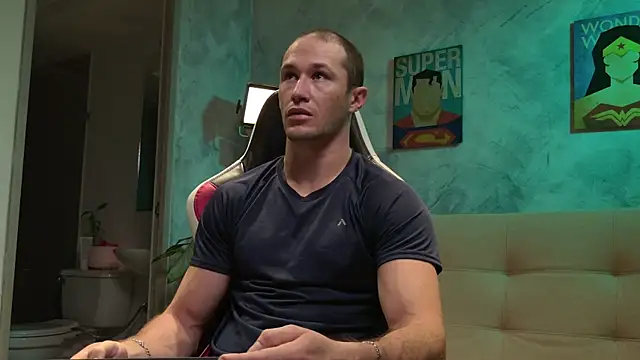 AxelFairchaild online show from 01/13/26, 01:38