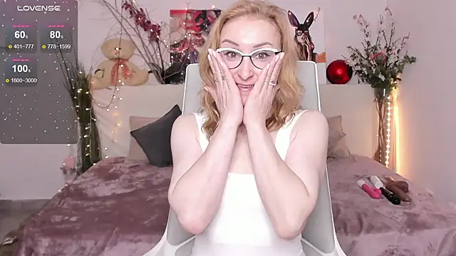 MadissonKiss online show from 11/22/25, 12:20