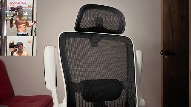 Cristopher23  online show from 12/23/25, 10:57