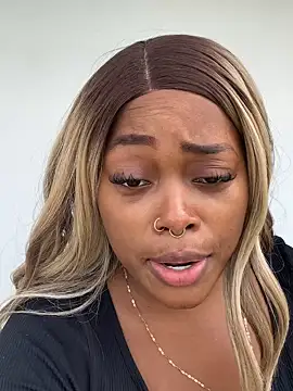 Lilybaudinx96 online show from 12/03/25, 03:32