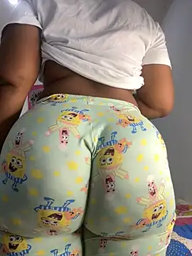 Lilybaudinx96 online show from 04/14/26, 05:13