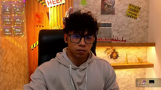 Snapshot of AkazaBoy_ chatting on 10/22/25, 04:13 AkazaBoy online show from 10/22/25, 04:13