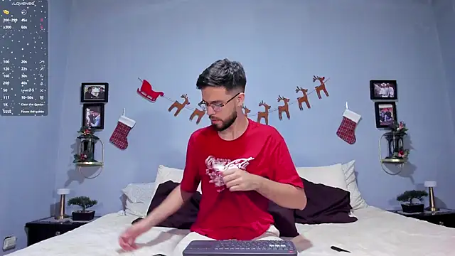 ETHAN ADAM online show from 12/12/24, 09:15