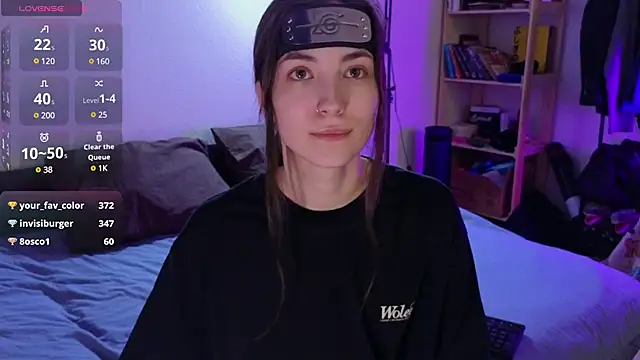 Snapshot of Space_X_Roxy_ chatting on 01/08/25, 10:06 Space X Roxy online show from 01/08/25, 10:06