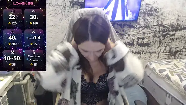 PamelaYoun online show from 10/09/25, 10:52