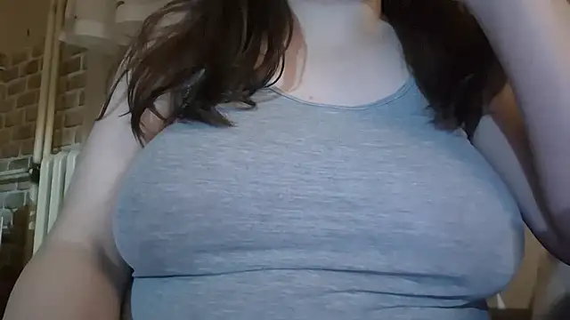 AalinnaK online show from 09/18/25, 04:53