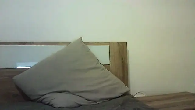 Ahotkittyxxx online show from 11/04/25, 04:28