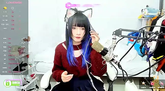 Snapshot of RassieRaph chatting on 12/10/24, 06:49 RassieRaph online show from 12/10/24, 06:49