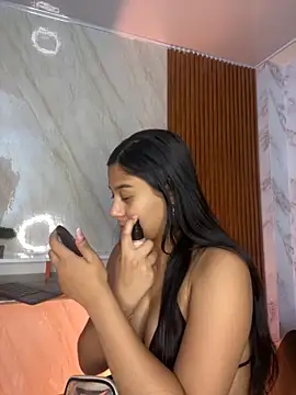 Snapshot of floriamANDjazmin chatting on 11/17/25, 07:08 floriamANDjazmin online show from 11/17/25, 07:08