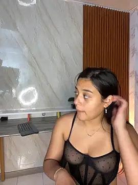 Snapshot of floriamANDjazmin chatting on 11/20/25, 07:13 floriamANDjazmin online show from 11/20/25, 07:13