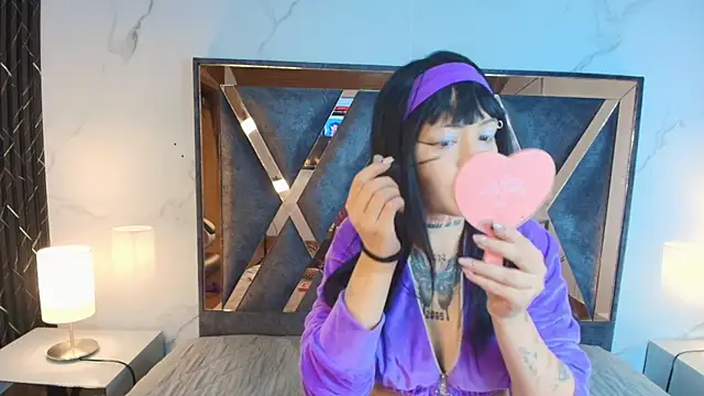 AuroraDiaz online show from 04/21/26, 11:38