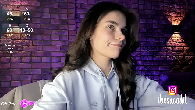 Snapshot of adriana_allien chatting on 02/10/25, 06:13 adriana allien online show from 02/10/25, 06:13