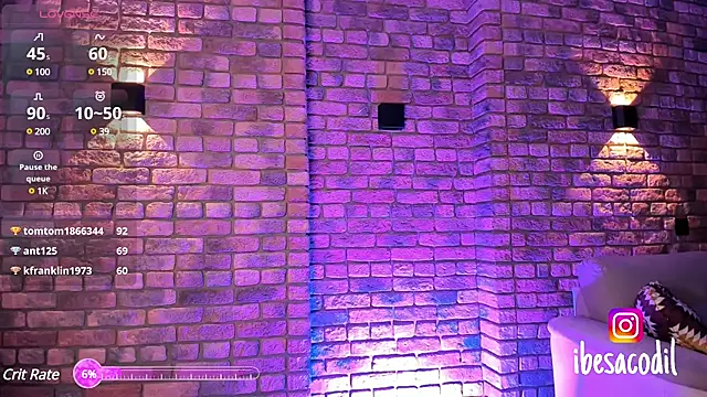 Snapshot of adriana_allien chatting on 02/18/25, 01:54 adriana allien online show from 02/18/25, 01:54