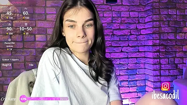 Snapshot of adriana_allien chatting on 02/22/25, 02:06 adriana allien online show from 02/22/25, 02:06