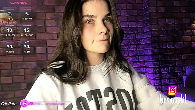 Snapshot of adriana_allien chatting on 02/23/25, 11:04 adriana allien online show from 02/23/25, 11:04