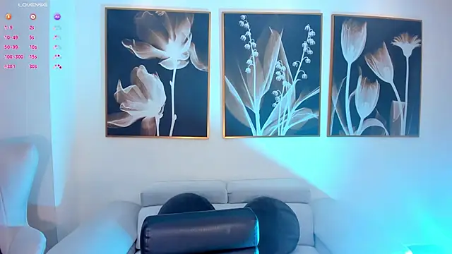 TaraLawrence online show from 10/05/25, 02:21