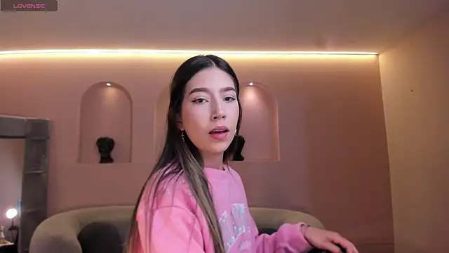 TaraLawrence online show from 01/07/26, 03:20