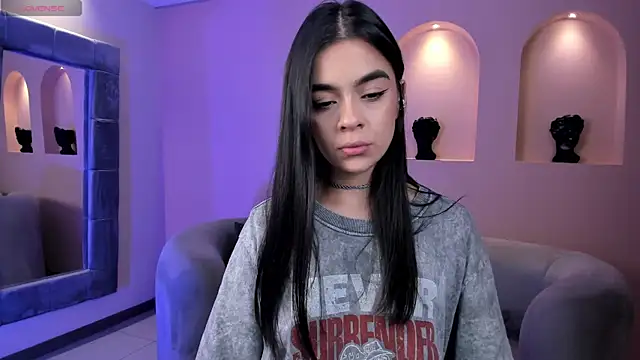 Snapshot of AlanaCraft chatting on 03/11/25, 03:26 AlanaCraft online show from 03/11/25, 03:26
