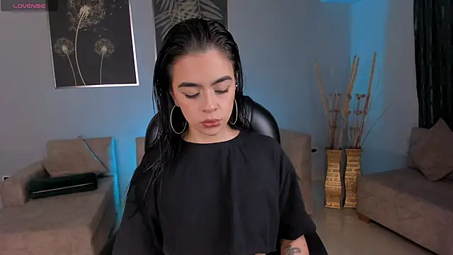 Snapshot of AlanaCraft chatting on 03/16/25, 03:58 AlanaCraft online show from 03/16/25, 03:58