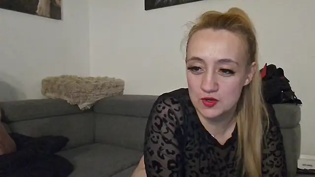 LoveXAddict online show from 04/12/26, 08:47