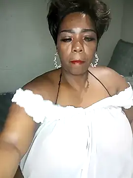 Snapshot of BustyWendyXXX47 chatting on 12/06/24, 07:34 BustyWendyXXX47 online show from 12/06/24, 07:34