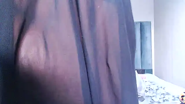 Snapshot of BustyWendyXXX47 chatting on 03/20/25, 02:53 BustyWendyXXX47 online show from 03/20/25, 02:53