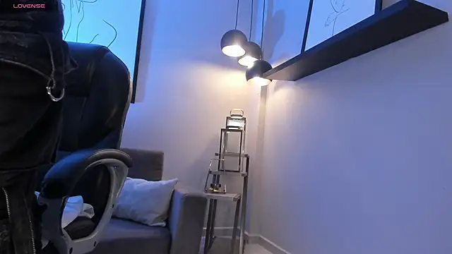 MaddisonLowe online show from 04/03/26, 09:13