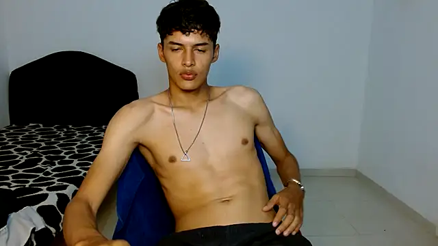 satisfactionx22 online show from 01/19/25, 01:32