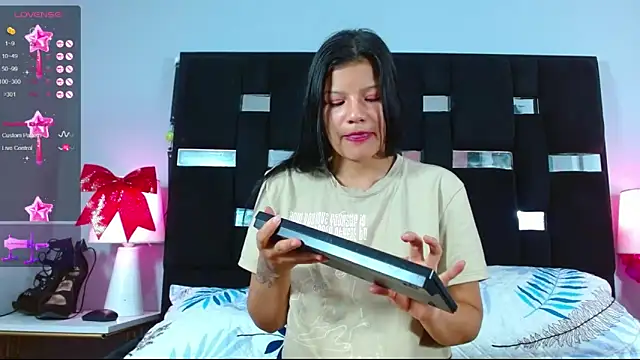 anto love  online show from 02/06/25, 08:02