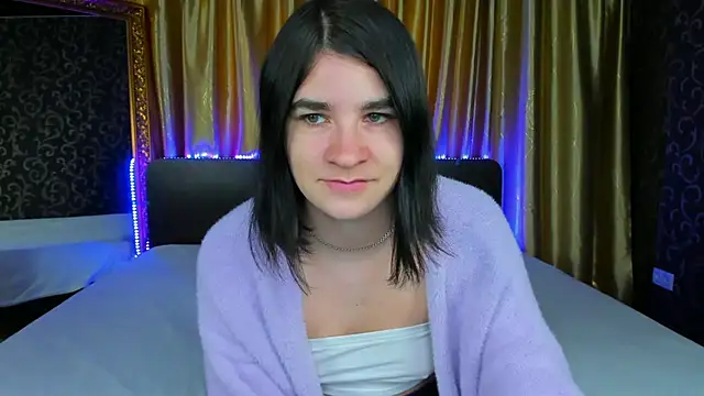  Polly Love  online show from 10/01/25, 06:08