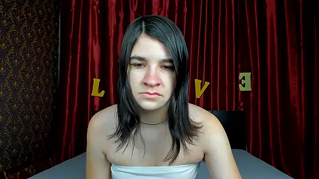  Polly Love  online show from 02/14/26, 07:05