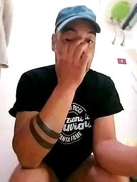 affascino online show from 04/21/26, 07:47