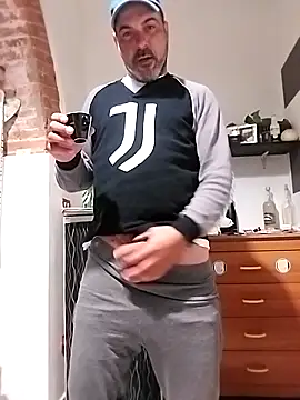 affascino online show from 04/22/26, 06:05