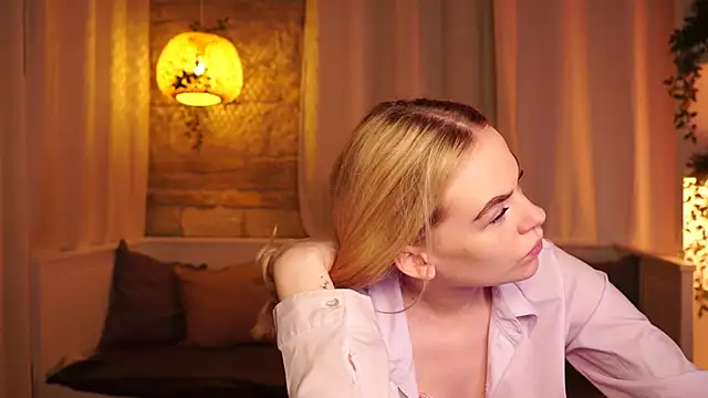 sn0w barbie online show from 11/10/25, 09:30