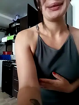 SAMANTHA-16  online show from 12/14/24, 12:01