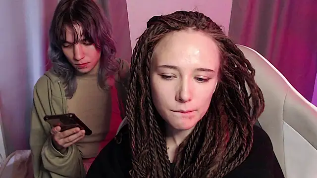 Robin yourss online show from 04/23/26, 12:40