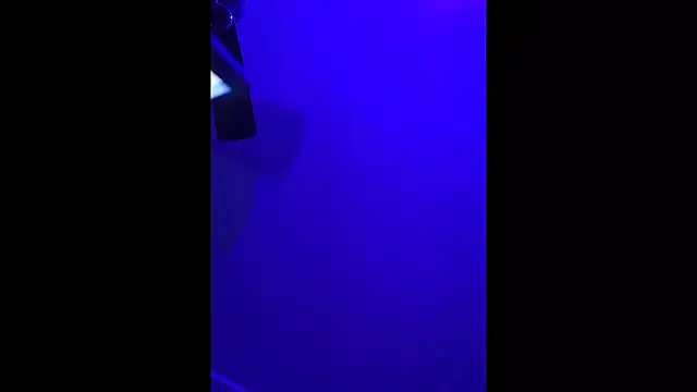 nakedtony81 online show from 01/12/26, 02:00