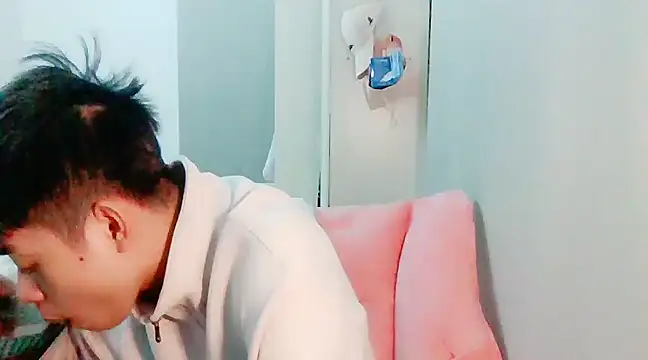 FFFFZ189 online show from 12/13/24, 01:22