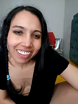 KimPielCanela online show from 03/03/25, 05:50