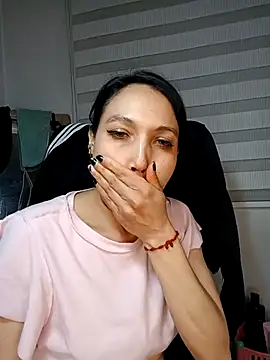 KimPielCanela online show from 10/02/25, 03:13