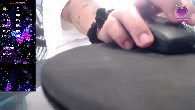 Gabycutee online show from 10/19/25, 09:26