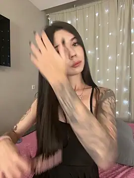 Vika Gray online show from 10/05/25, 04:16