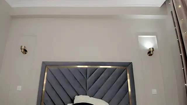 oxxx me online show from 01/27/25, 01:59