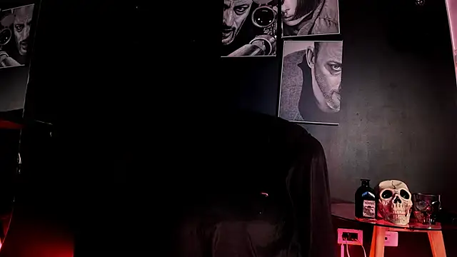 Agnes jones  online show from 11/05/25, 10:43