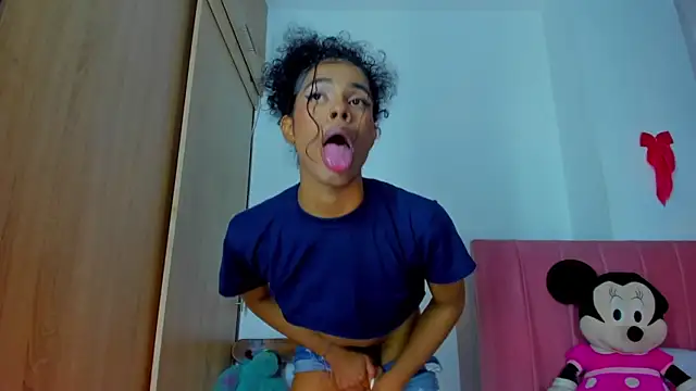 bloom444 online show from 12/15/24, 03:45