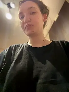 Holly Molii online show from 01/09/26, 01:14