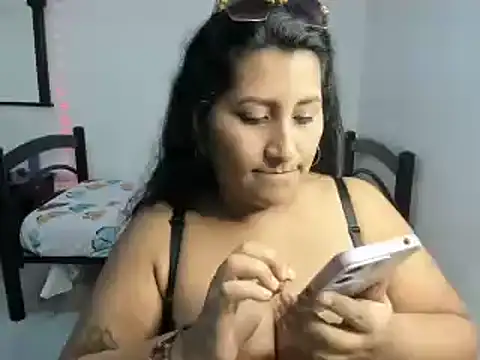 Snapshot of nikol_sexy39 chatting on 01/07/25, 03:23 nikol sexy39 online show from 01/07/25, 03:23